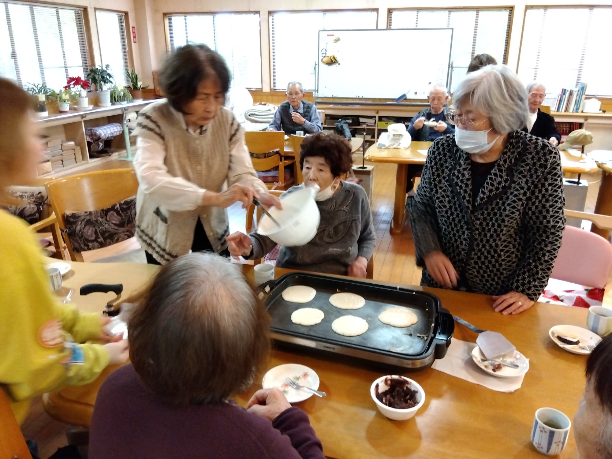 2024.10.26　デイおでかけの様子　コスモス畑へドライブ
